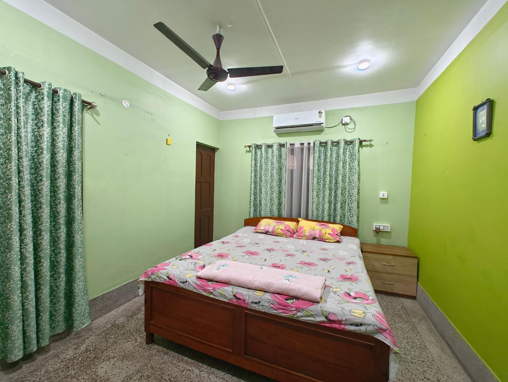 Anjali Homestay - 10 Mins From Airport Siliguri Eksteriør billede