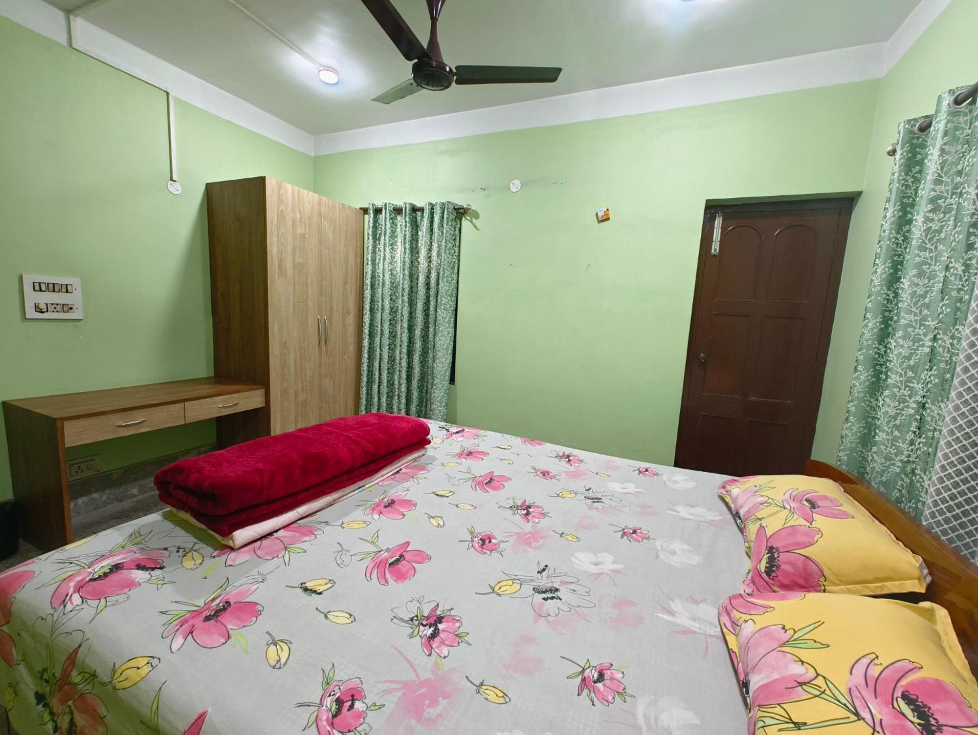 Anjali Homestay - 10 Mins From Airport Siliguri Eksteriør billede
